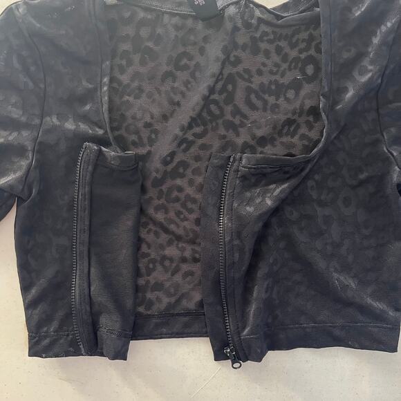 Victoria's Secret Leopard print Black mesh long sleeve Top, zip up Size S - Picture 8 of 16